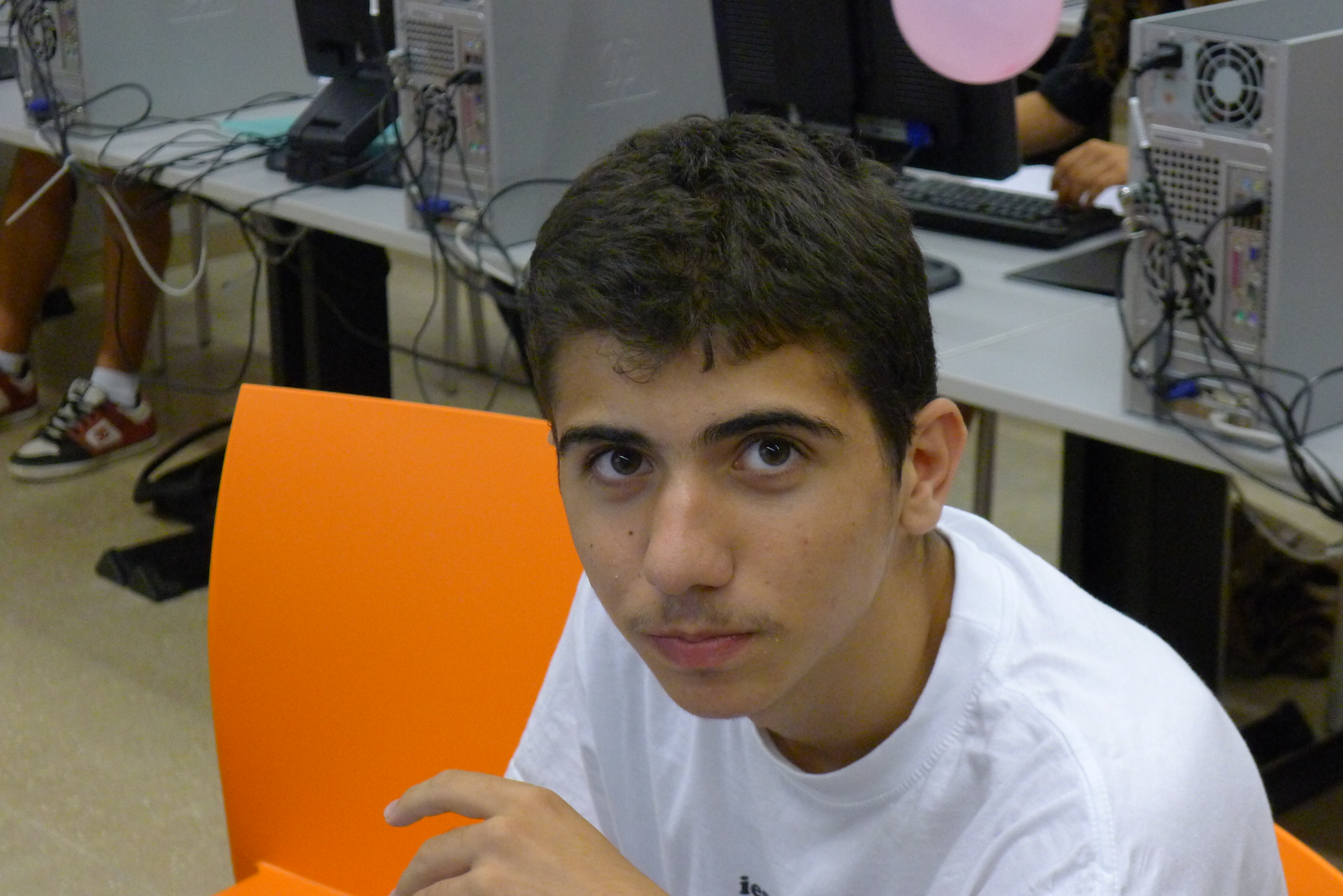 P1000857